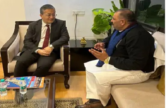 आदमपुर एयरपोर्ट से जल्द शुरू हो सकती है उड़ाने, उड्डयन मंत्री ज्योतिरादित्य सिंधिया के साथ सांसद रिंकू ने की मुलाकात
