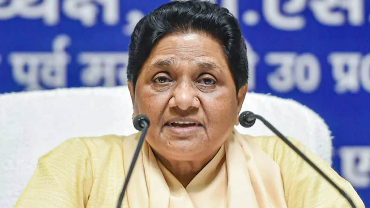 मायावती का साथ छोड़ने की तैयारी में 10 सांसद ?