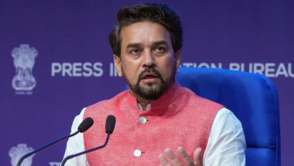 उत्तर प्रदेश से चुनाव लड़ने से डरने लगा गांधी परिवार : अनुराग