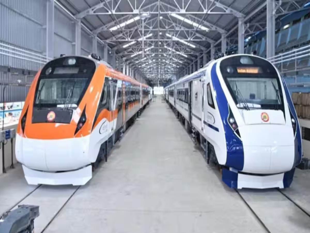 दिल्ली से जल्द ही इन रूट पर दौड़ेंगी स्लीपर वंदे भारत