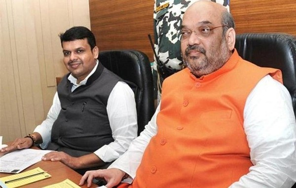 देर रात अचानक अमित शाह से मिले फडणवीस !