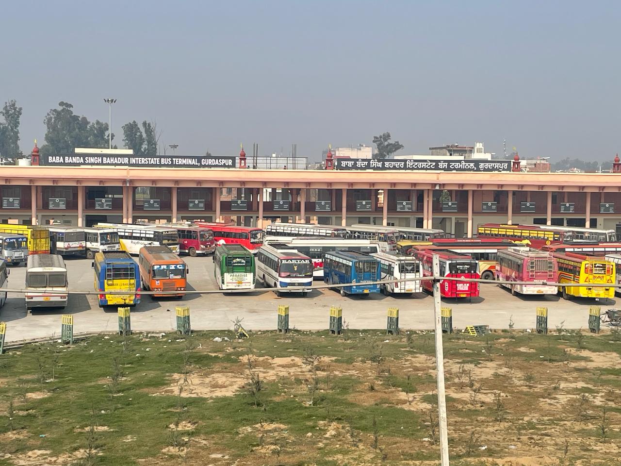 किसान आंदोलन : किसानों के समर्थन में दिखे व्यवसाई, पंजाब में दिखा बंद का जबरदस्त असर