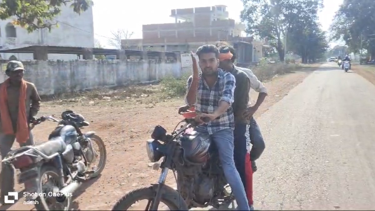 वन कर्मियों को जान से मारने की धमकी देकर आरोपियों को छुड़ा ले गया दबंग, Video वायरल, जानिए क्या है मामला