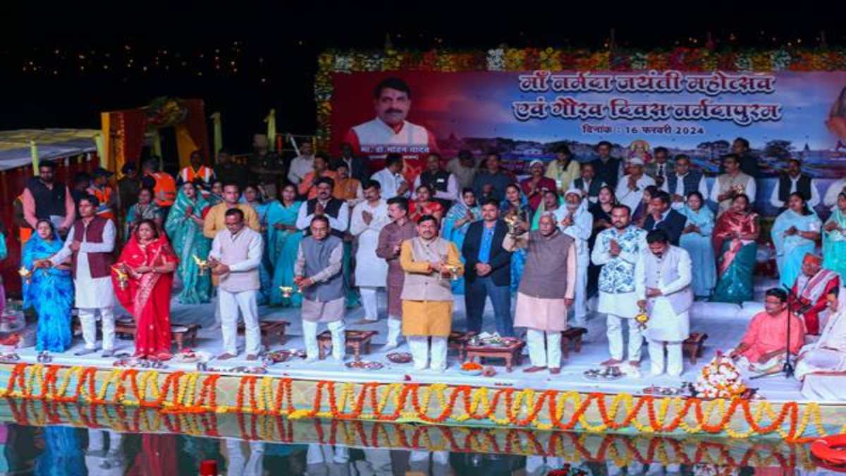 CM मोहन ने दी बड़ी सौगात: नर्मदापुरम में किया 191.34 करोड़ रुपए के विकास कार्यों का भूमिपूजन, कहा- शहर को बनाएंगे पवित्र नगरी