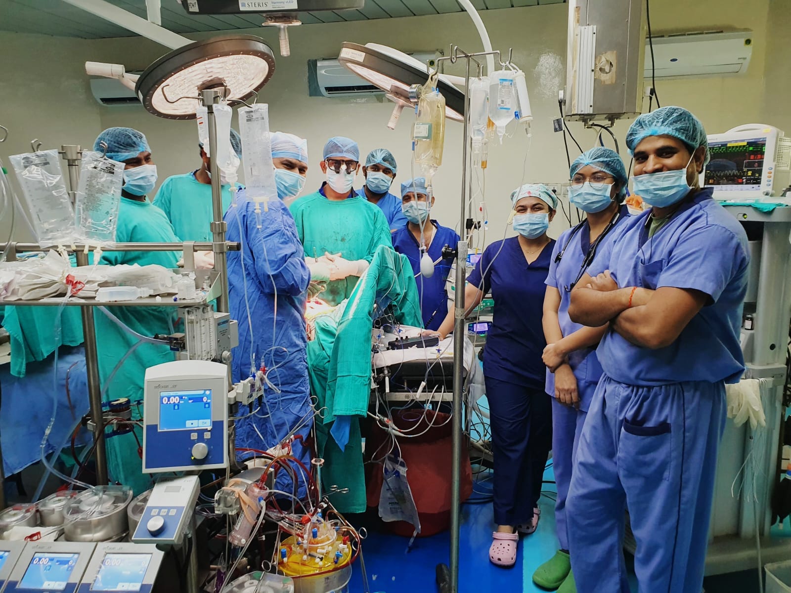 अंबेडकर अस्पताल में होती है ये सभी क्रिटिकल सर्जरी, अस्पताल ने रचा नया कीर्तिमान