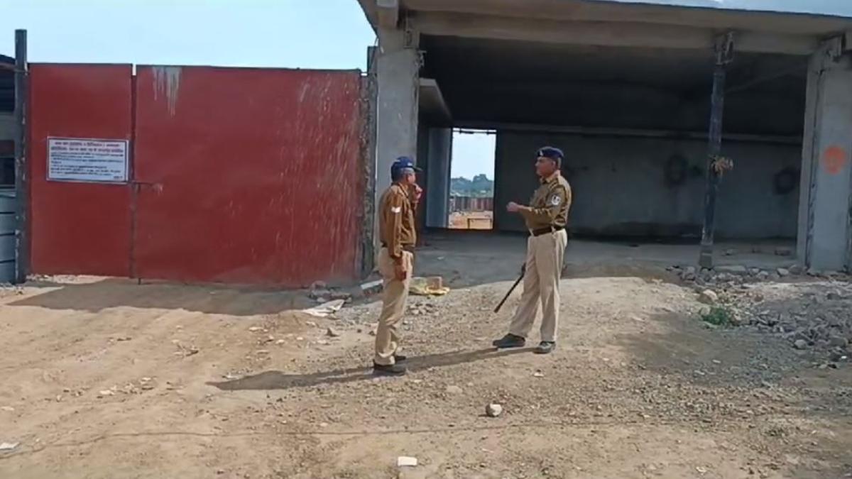 Harda Blast Case: लापरवाह प्रशासन, आदेश जारी लेकिन अभीतक फैक्ट्री नहीं हुई सील