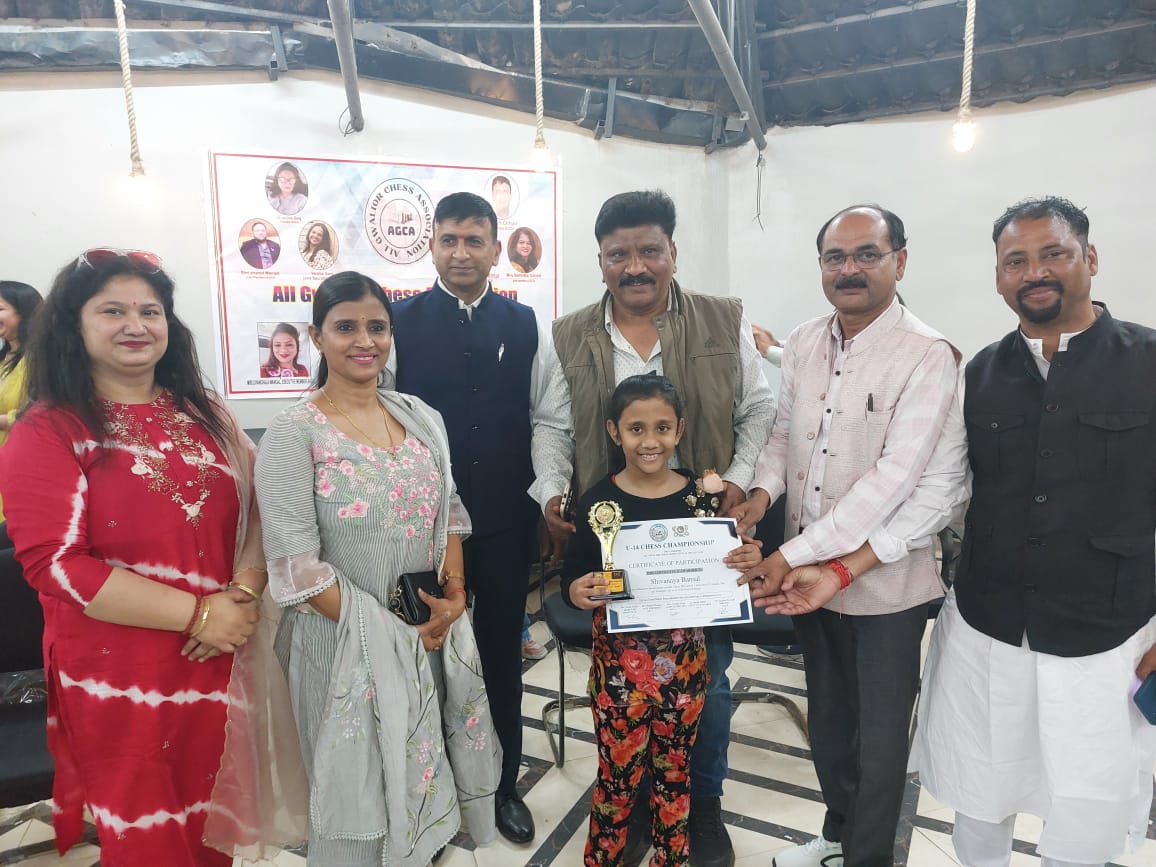शतरंज संघ पुरस्कार वितरण समारोह: ग्वालियर के नन्हे चैंपियन, दिवित और स्वास्ति बने ‘चैंपियन ऑफ चैंपियंस’