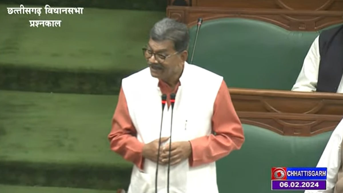 शेरो-शायरी से शुरू हुआ छत्तीसगढ़ विधानसभा का सत्र, नेता प्रतिपक्ष महंत के शेर से बदल गया सदन का माहौल …