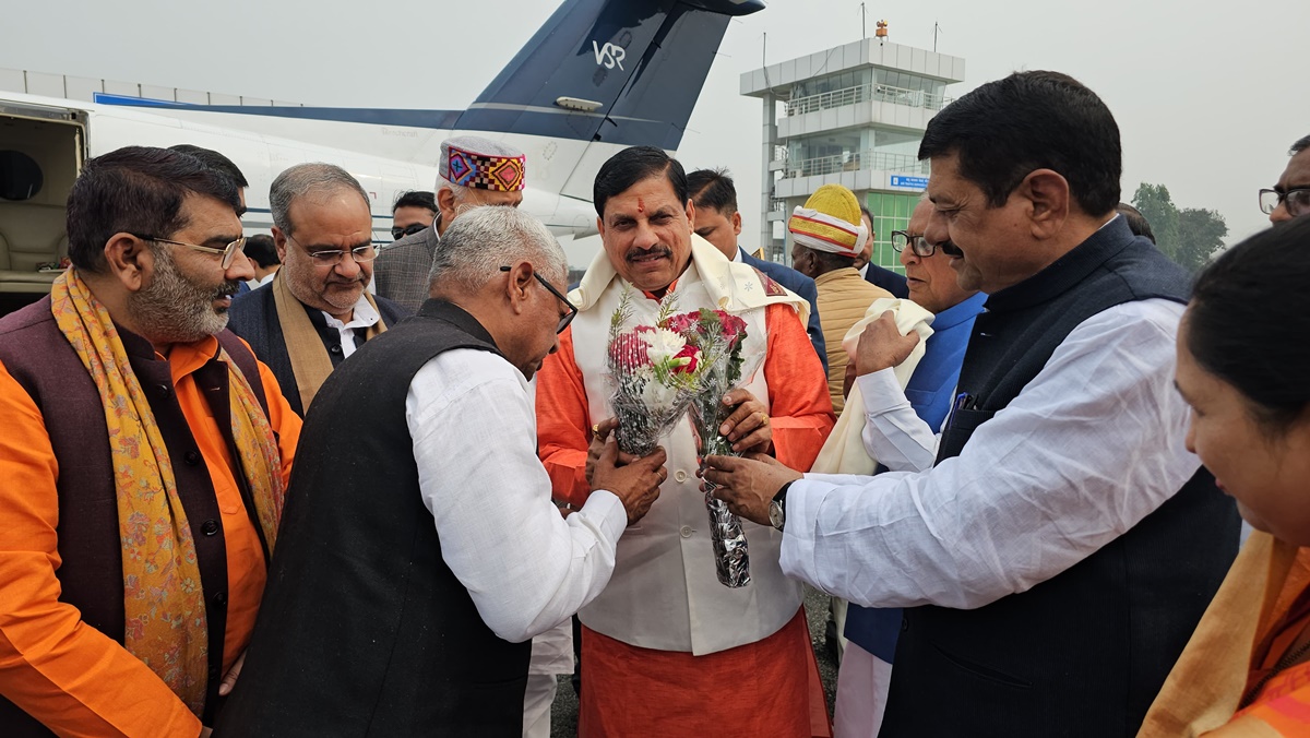 उत्तर प्रदेश पहुंचे CM मोहन यादव: लोकसभा क्लस्टर की बैठक में होंगे शामिल, पार्टी पदाधिकारियों में भरेंगे ऊर्जा