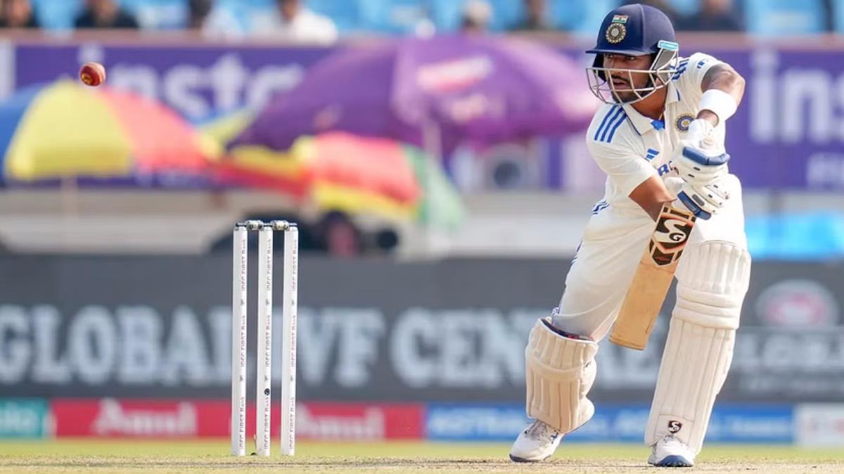 India vs. England 4th Test : इंग्लैंड ने पहली पारी में बनाई 46 रनों की बढ़त, जुरेल 10 रनों से चूके पहला शतक