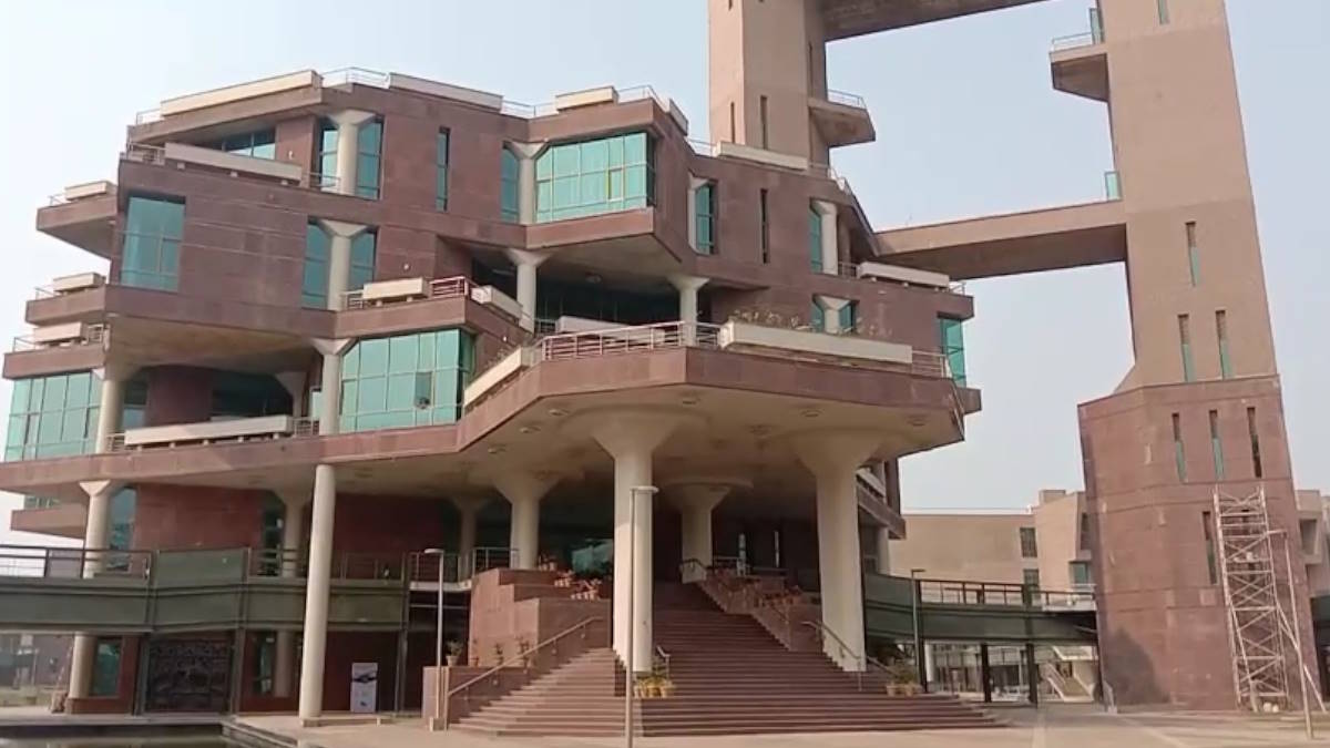 IIT Bhilai : पीएम मोदी ने 2018 में किया था भूमिपूजन, अब करेंगे ईको फ्रेंडली कैम्पस का लोकार्पण…