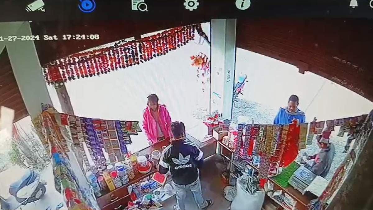 रिश्वतखोर डिप्टी रेंजर समेत तीन कर्मचारी निलंबितः घूस लेते CCTV कैमरे में हुए थे कैद, DFO ने की कार्रवाई