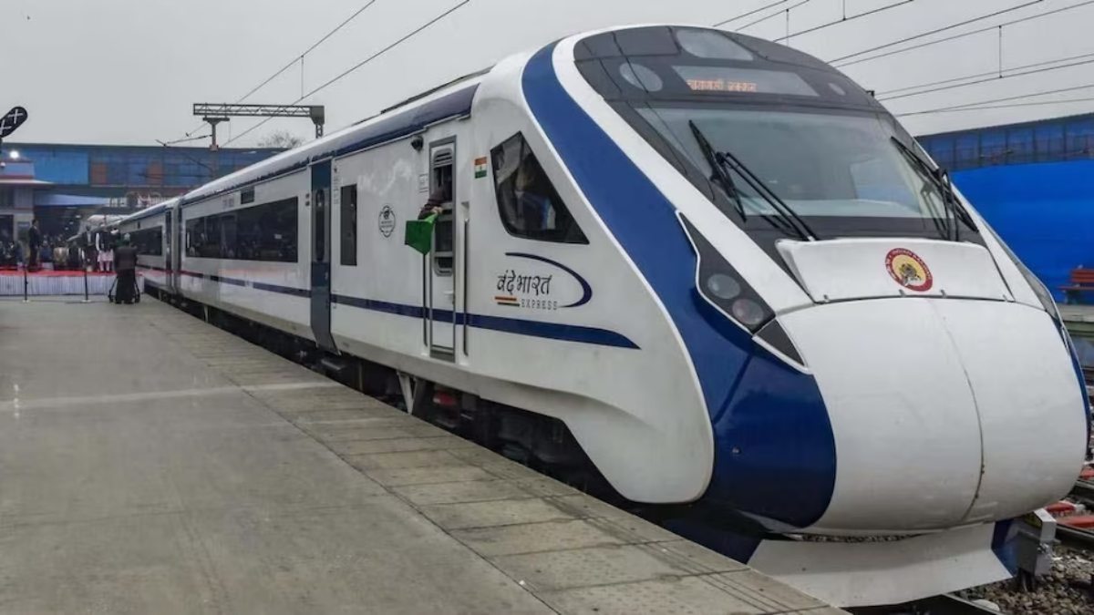 वंदे भारत को पठानकोट कैंट स्टेशन पर ठहराव की मिली मंजूरी