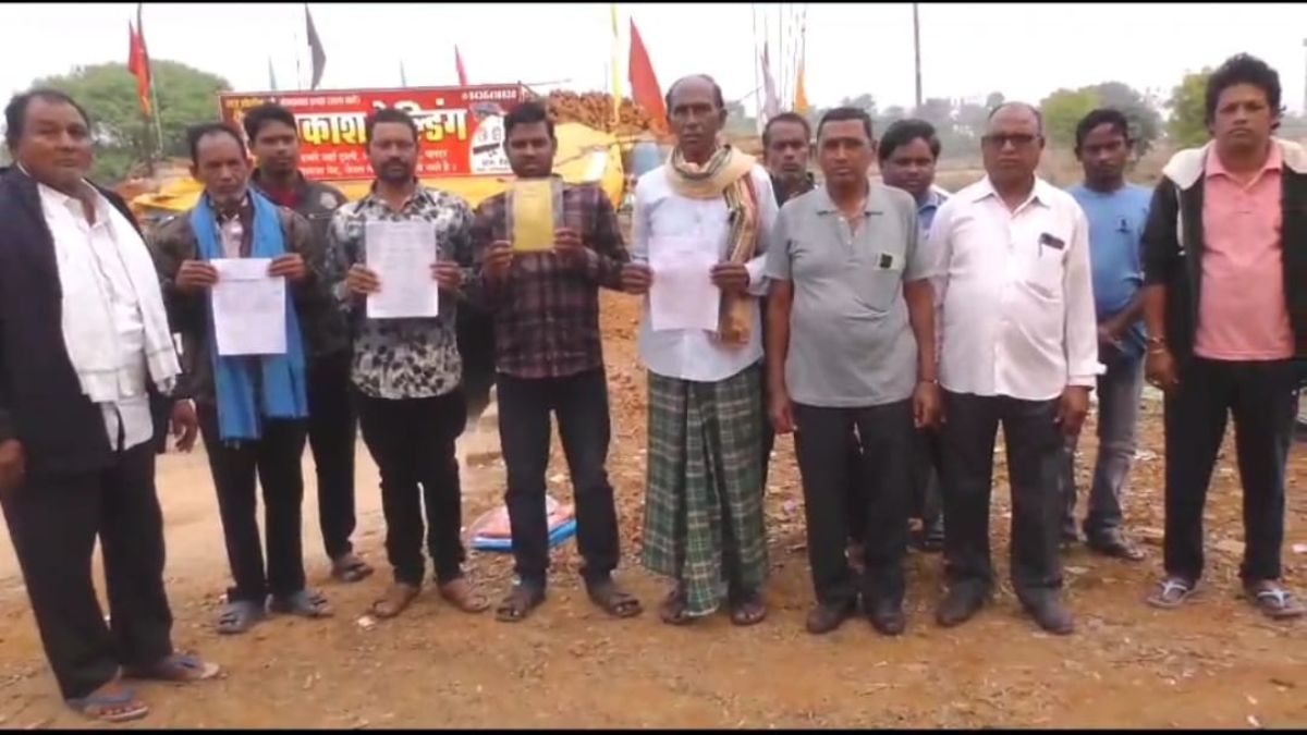 अन्नदाताओं से धोखाधड़ी : समिति प्रबंधक और कंप्यूटर ऑपरेटर्स ने फर्जी तरीके से बेच दी किसानों की धान, 32 लाख रुपये लेकर हुए फरार