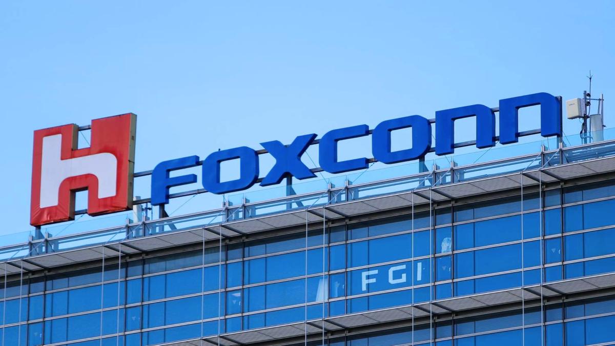 iPhone Maker Factory Foxconn: ये कंपनी नई फैक्ट्री के लिए खर्च करेगी इतने हजार करोड़, यहां होगा एप्पल के प्रोडक्ट का निर्माण