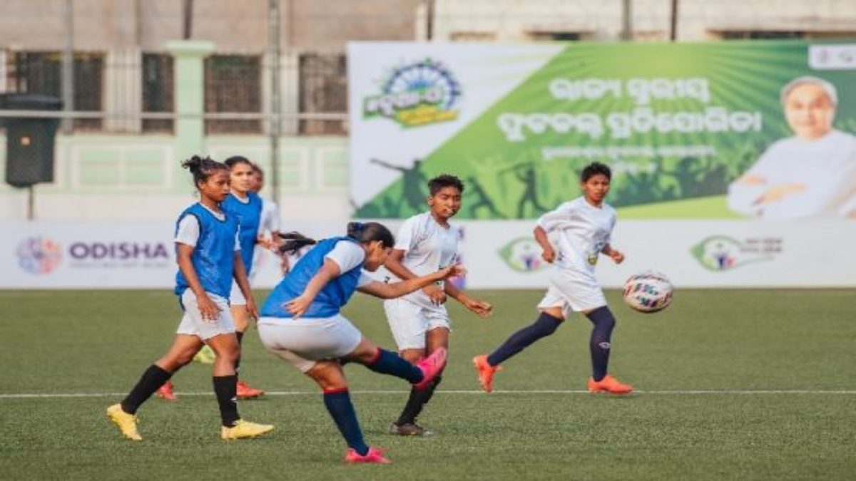Nua-O Football Tournament : पुरुष वर्ग में कटक चैंपियन, महिलाओं में केंद्रापड़ा की टीम ने मारी बाजी