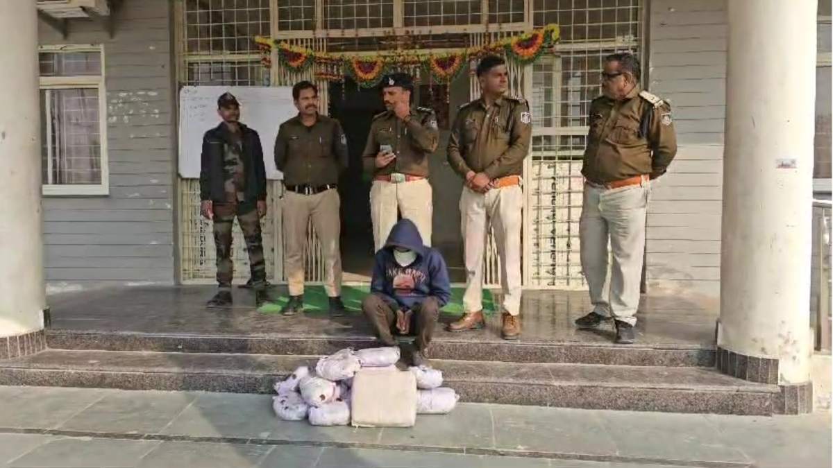 नशे के सौदागर पर पुलिस का शिकंजा: गांजे की तस्करी करते युवक गिरफ्तार, लाखों का माल जब्त