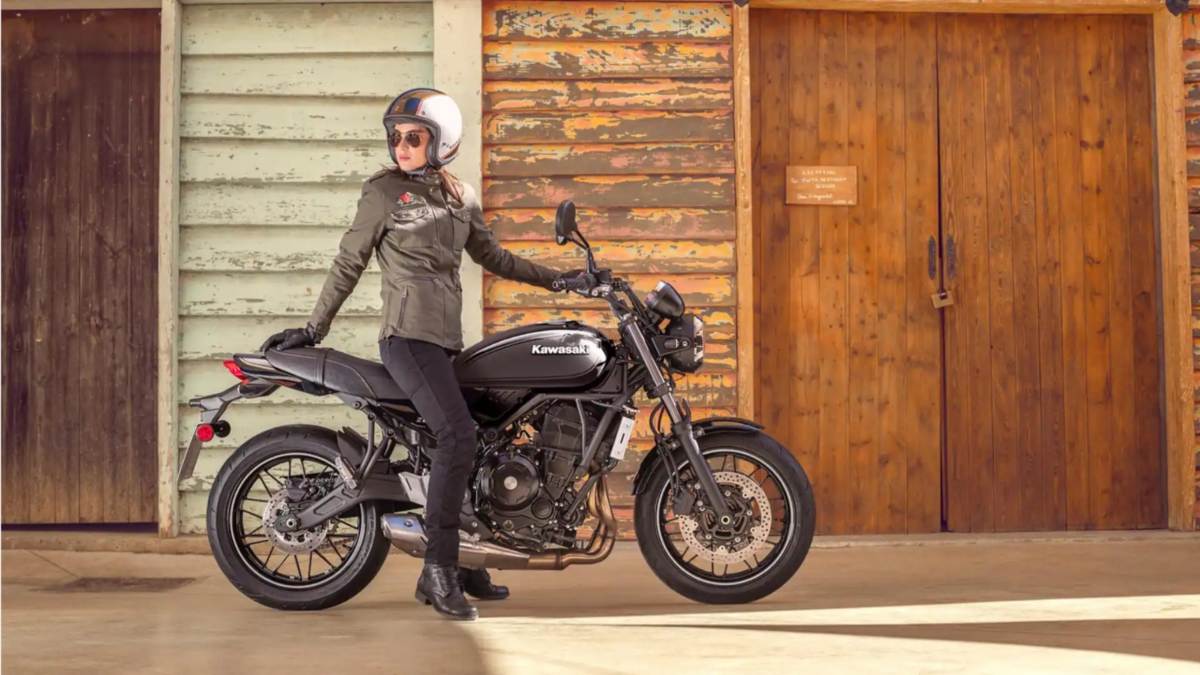 2024 Kawasaki Z650RS हुई लॉन्च, इस टोकन राशि के साथ कर सकते हैं बुकिंग, जानिए क्या है बाइक की कीमत ?