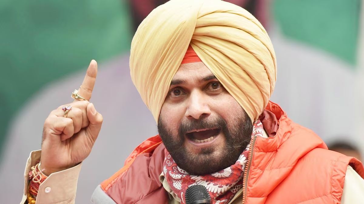 Punjab News : किसान के साथ हुई मारपीट पर नवजोत सिद्धू बोले- हरियाणा के साथ कानूनी लड़ाई लड़े पंजाब सरकार