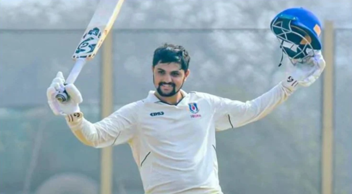 IPL 2024 से पहले इस खिलाड़ी ने घरेलू क्रिकेट में ठोक डाली ट्रिपल सेंचुरी, सिर्फ चौके-छक्के लगाकर ही बना दिए 204 रन, ऑक्शन में CSK ने पानी की तरह बहाया था पैसा
