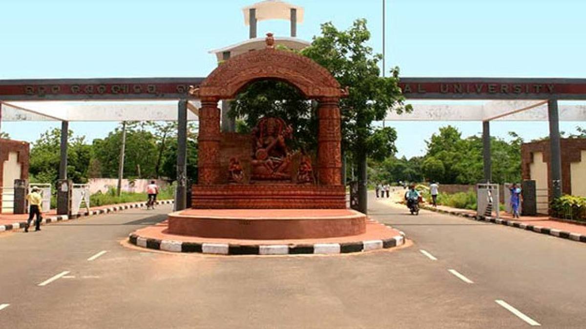 Odisha News : उत्कल विश्वविद्यालय का दीक्षांत समारोह आज, 150 से अधिक को मिलेगी पीएचडी डिग्री