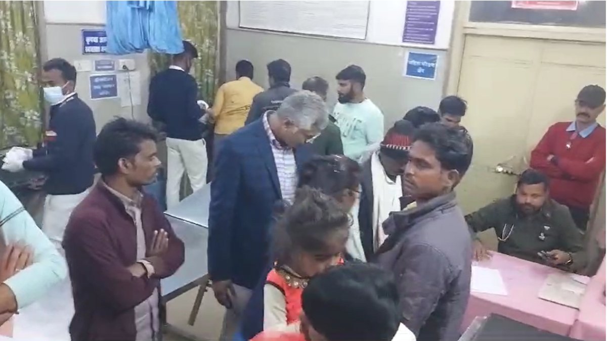 आंगनबाड़ी में फूड पॉइजनिंगः कढ़ी चावल खाने के बाद बीमार हुए नौनिहाल, सभी जिला अस्पताल में भर्ती
