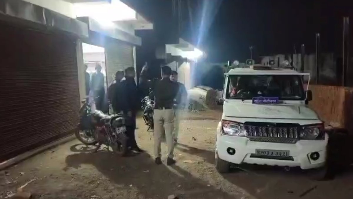 Harda Blast के बाद अलर्ट मोड पर प्रशासन: विस्फोटक सामग्री बेचने वाले 14 से ज्यादा व्यापारियों पर FIR दर्ज