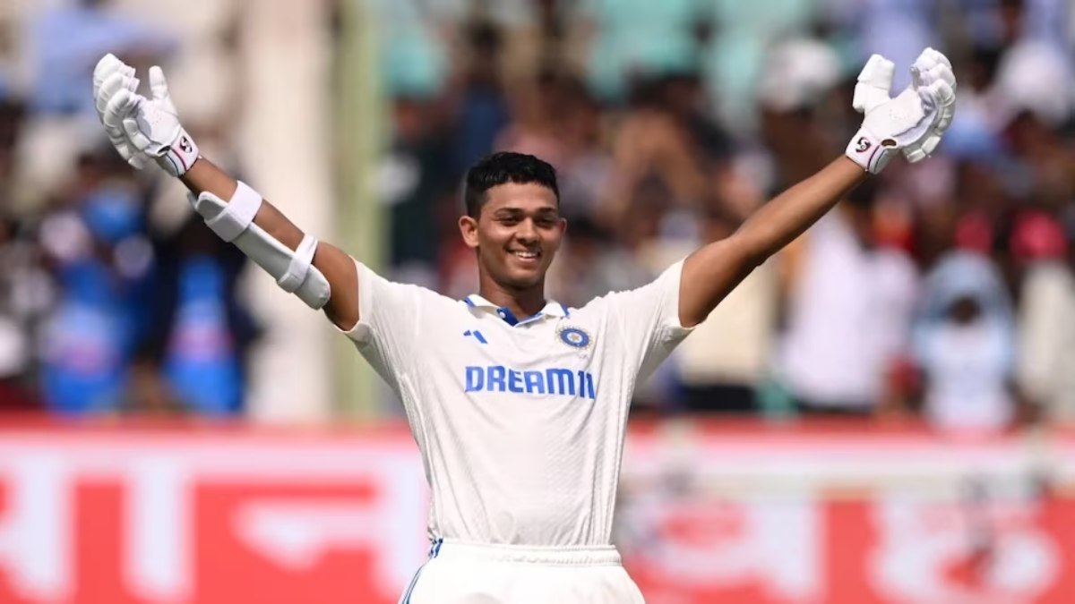 IND vs ENG: Yashasvi Jaiswal ने टेस्ट क्रिकेट में रच दिया इतिहास, कोहली, धोनी और सचिन जैसे दिग्गज भी नहीं कर पाए ये कारनामा…