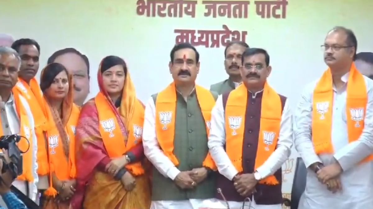 मध्यप्रदेश में ‘BJP ज्वाइनिंग अभियान’ जारी: कई दिग्गज नेताओं ने छोड़ा कांग्रेस का साथ, भाजपा में हुए शामिल