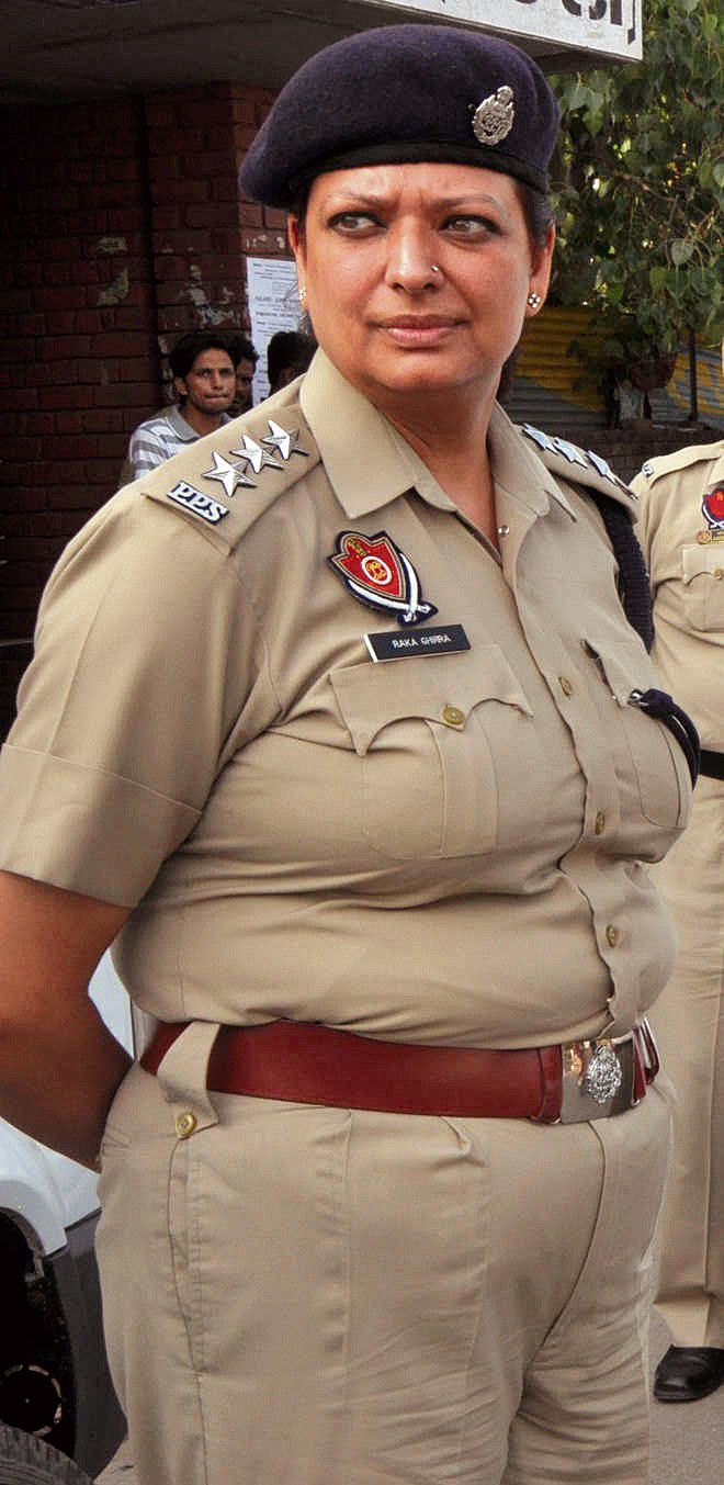 पंजाब पुलिस की पूर्व डीएसपी राका दोषी करार, बिल्डर से रिश्वत लेने का आरोप