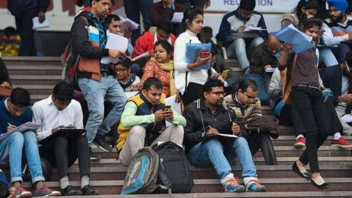 मध्यप्रदेश में बढ़ी बेरोजगारों की संख्या, पिछले 5 सालों में 22 फीसदी बढ़े बेरोजगार