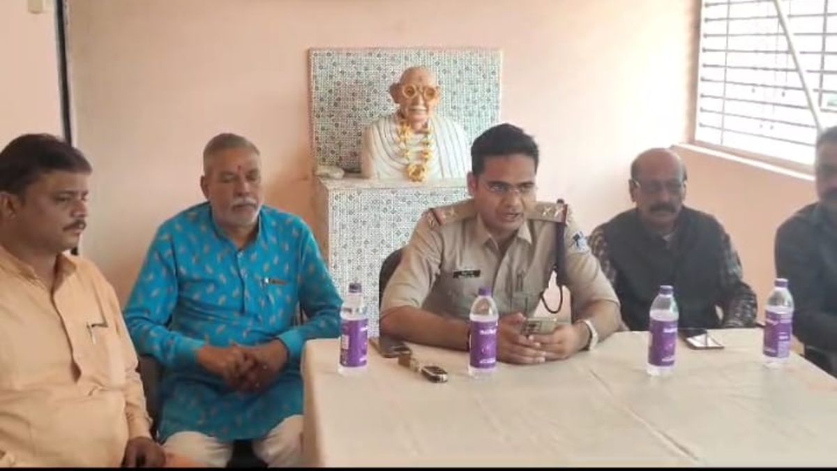 पुलिस जनसंवाद कार्यक्रम में धर्मांतरण का मामला: थाना प्रभारी बोले- मामले की जानकारी है, लेकिन किसी ने नहीं की शिकायत