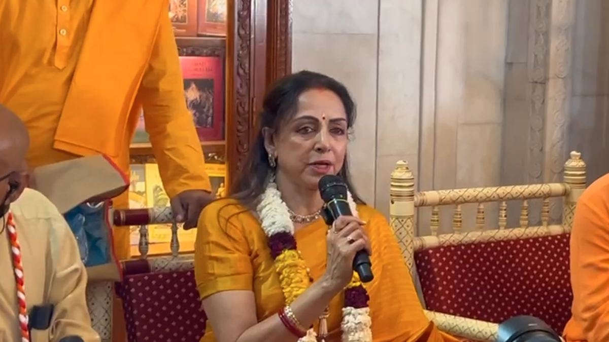 फिल्म अभिनेत्री हेमा मालिनी पहुंची उज्जैन: इस्कॉन मंदिर में किया दर्शन, फिर टिकट मिलने पर PM का जताया आभार