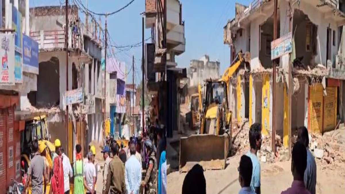 MP में फिर गरजा बुलडोजर: दर्जन भर दुकान और मकान धराशायी, कोर्ट के आदेश पर हुई कार्रवाई