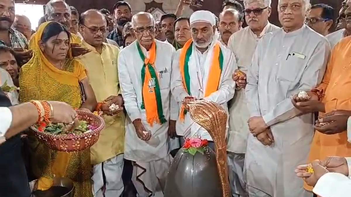 Lok Sabha Election 2024: भगवान भोलेनाथ की पूजा कर चुनाव प्रचार का आगाज, बीजेपी प्रत्याशी ने MP की सभी 29 सीटों पर जीत का किया दावा