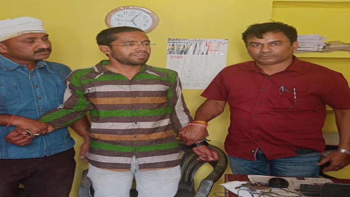 लोकायुक्त की बड़ी कार्रवाई: 10 हजार की रिश्वत लेते पटवारी रंगे हाथ पकड़ाया, ग्रामीण ने की थी शिकायत
