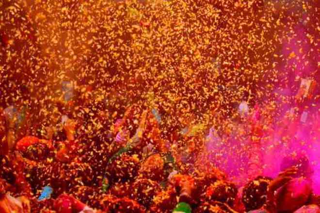 दिल्ली इस्कॉन में ड्रोन से बरसेंगे फूल, लट्ठमार होली का आयोजन होगा