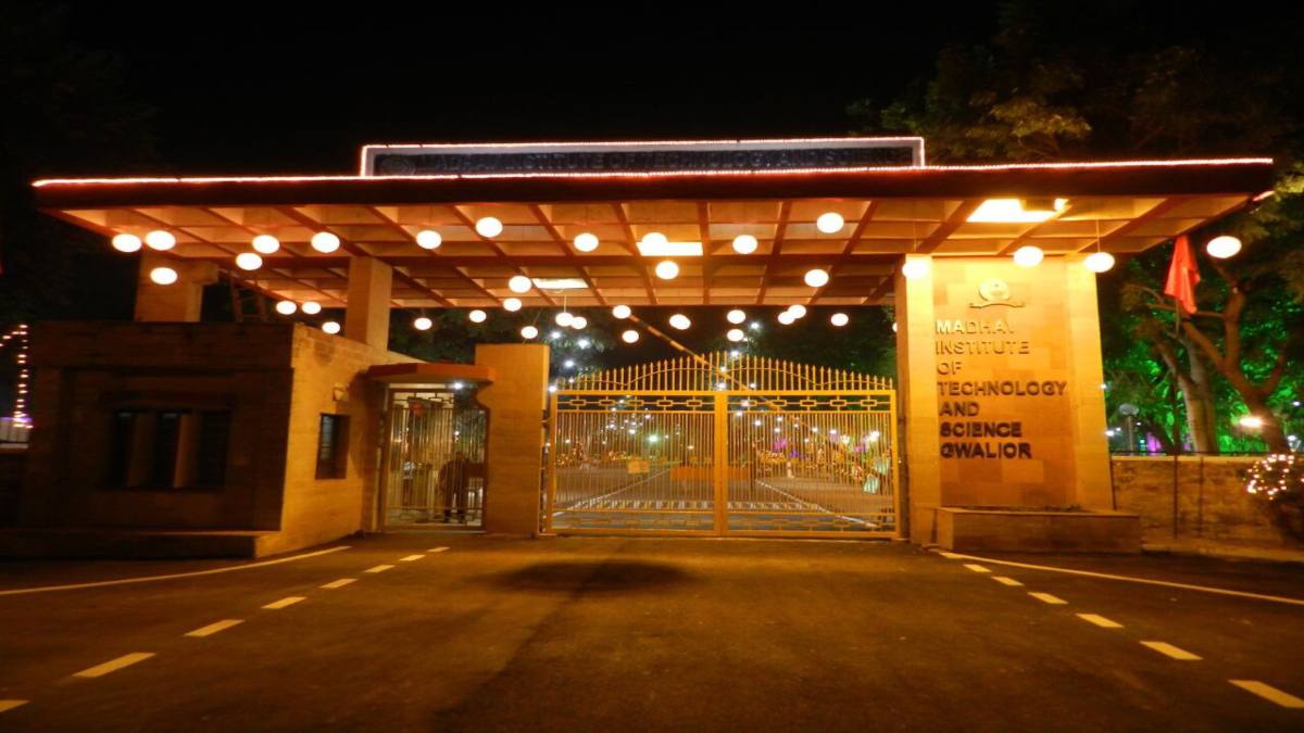 MITS ग्वालियर को मिला डीम्ड यूनिवर्सिटी का दर्जा: अब ऑटोनॉमस रूप से होगा काम, CM मोहन ने नॉलेज सेंटर का भी किया शुभारंभ