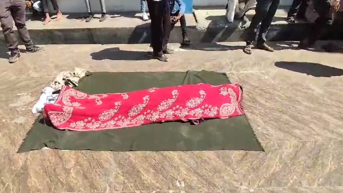 खेत में काम करने गए युवक की संदिग्ध परिस्थितियों में मौत, परिजनों ने जताई हत्या की आशंका
