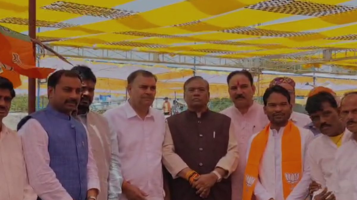 Congress को डिंडौरी में फिर झटका: CM दिलाएंगे कांग्रेस के वरिष्ठ पदाधिकारियों को BJP की सदस्यता, कुलस्ते बोले- लोगों में पार्टी से नाराजगी है