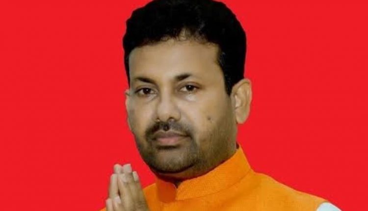 ओडिशा के पूर्व विधायक प्रकाश बेहरा ने भाजपा से दिया इस्तीफा