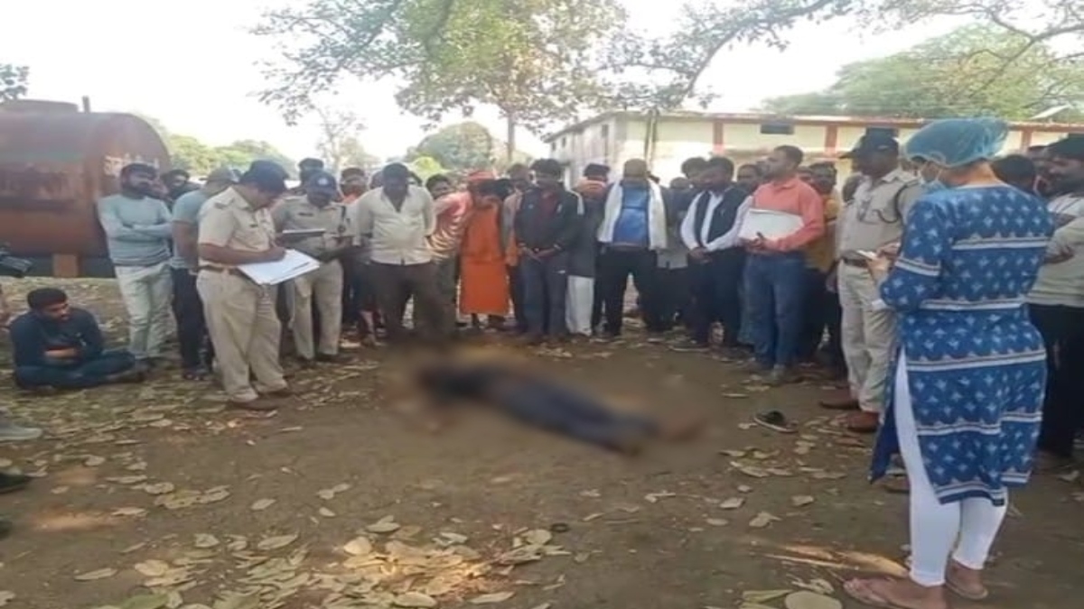 युवक की हत्या से सनसनी: धारदार हथियार से उतारा मौत के घाट, जांच में जुटी पुलिस