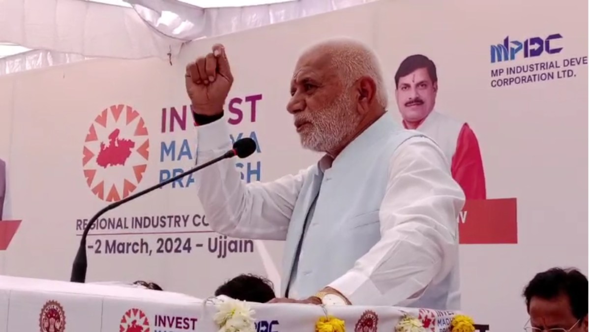 VIDEO: अपनी ही सरकार में अधिकारियों के रवैये से नाखुश विधायक जी; MLA ने दी आत्मदाह की चेतावनी, कहा- मुझे मौत स्वीकार लेकिन !