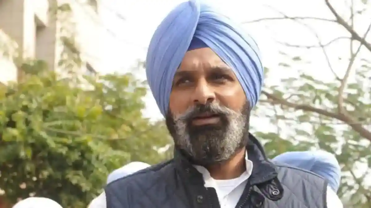 पंजाब : ड्रग्स मामले में मजीठिया से सवा 2 घंटे तक पूछताछ