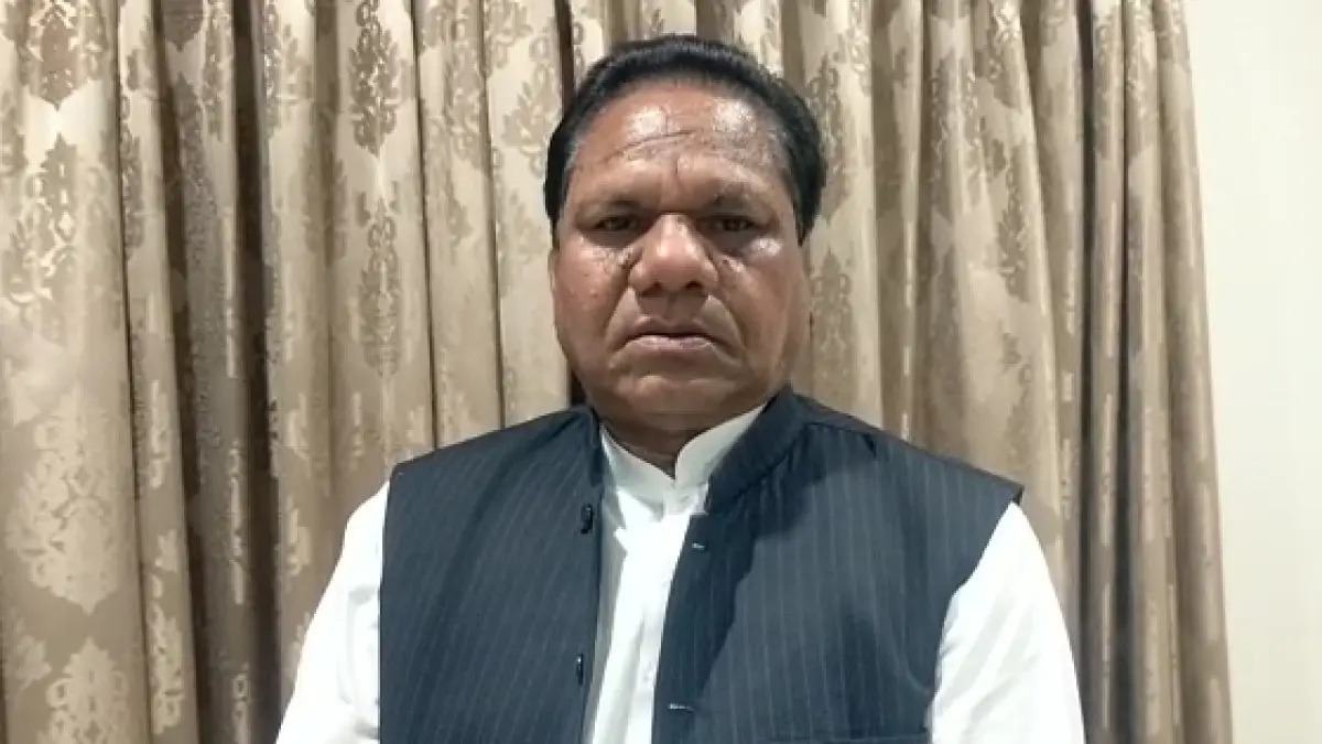 Odisha News : पूर्व सांसद जयराम पांगी के खिलाफ गिरफ्तारी वारंट जारी, ड्राइवर ने लगाया पैसे लेने का आरोप