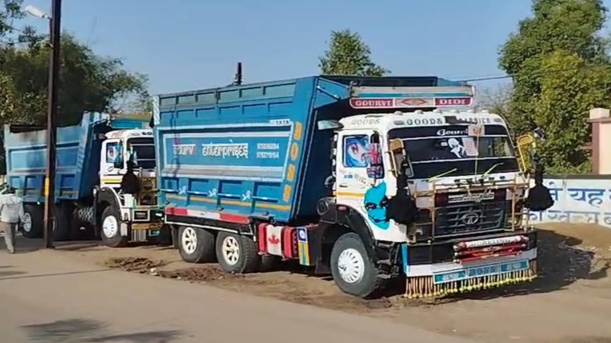 स्वास्थ्य मंत्री ने किया खनिज विभाग का काम: अवैध रेत का परिवहन कर रहे 4 डम्पर और दो ट्रैक्टर-ट्रॉलियों को पकड़ा, थाने में कराया खड़ा