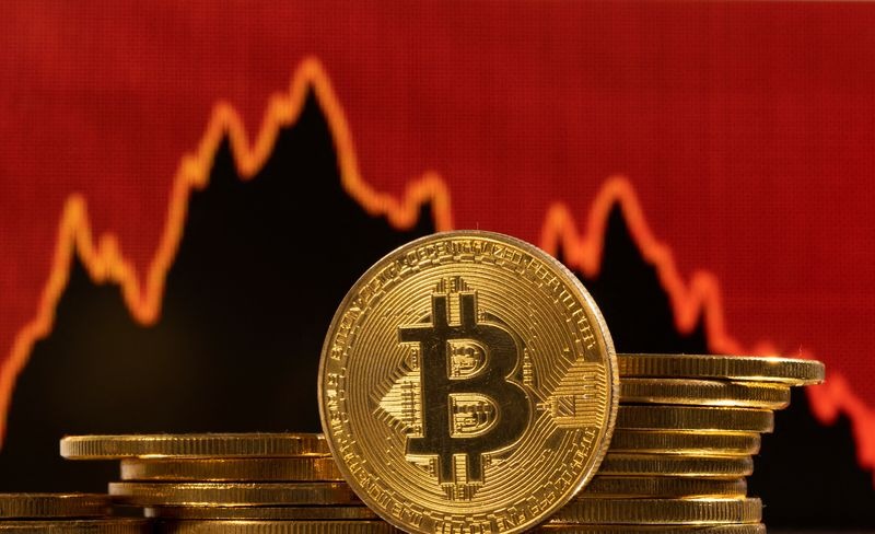 Bitcoin Latest News: क्रिप्टो मार्केट में बिटकॉइन ने भरी उड़ान, पहली बार 71 हजार डॉलर के पार पहुंची कीमत, जानें क्या है वजह?