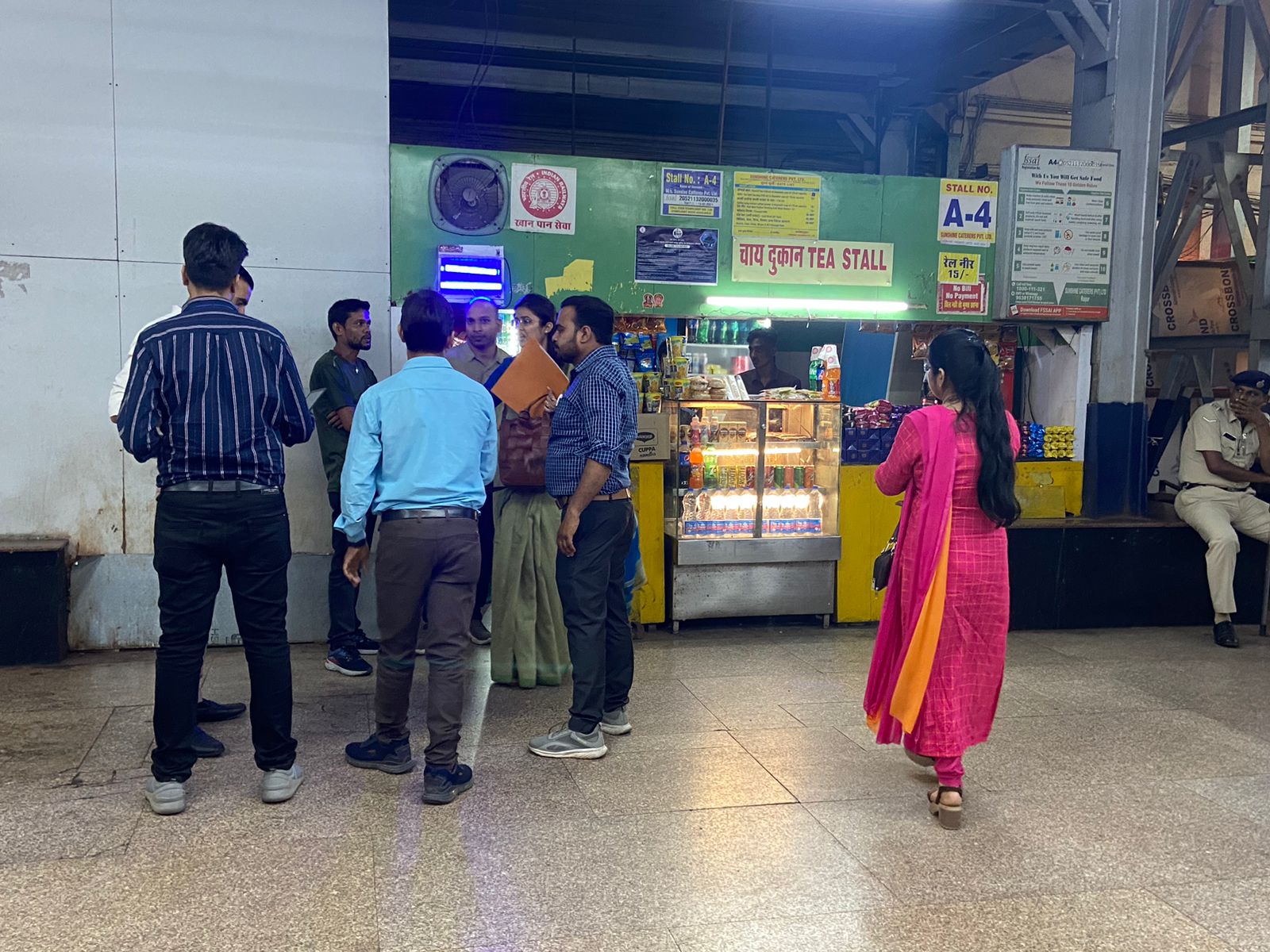 लल्लूराम डॉट कॉम की खबर का असर, रायपुर रेलवे स्टेशन में पड़ GST छापा, जाने क्या-क्या मिला…