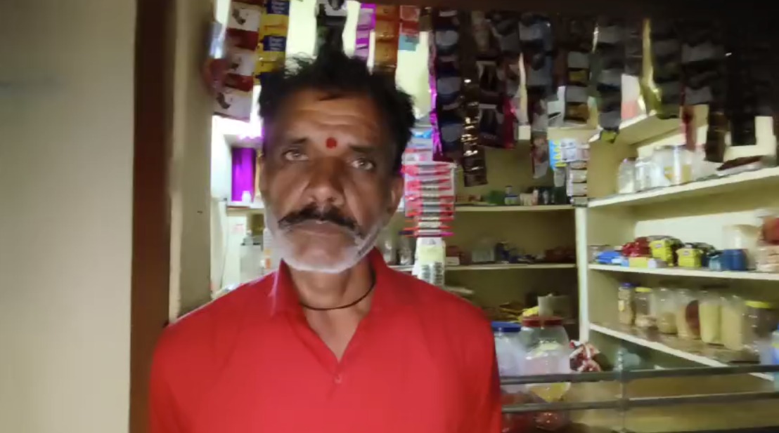 बदमाशों के हौसले बुलंद: सिगरेट नहीं देने पर दुकान में तोड़फोड़ कर मालिक से की मारपीट