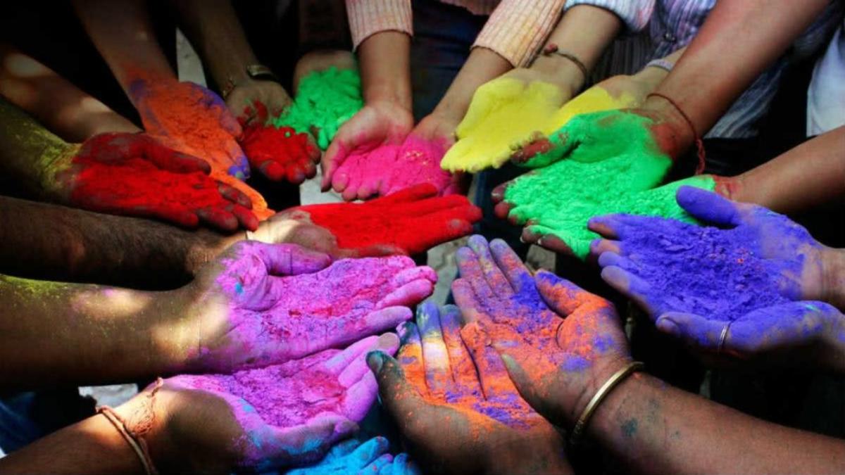 Holi 2024 : होली खेलने से पहले और होली खेलने के बाद … ये काम करना बिलकुल न भूलें